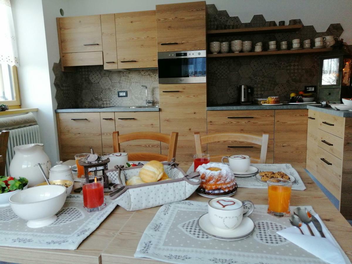 Le 4 Stagioni Ξενοδοχείο Cavedago Εξωτερικό φωτογραφία
